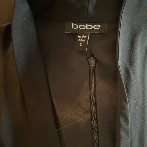 Bebe Black Jumpsuit w/pockets Pleated Tapered 💋💋 Size Small Criss Cross chest - Picture 6 of 7